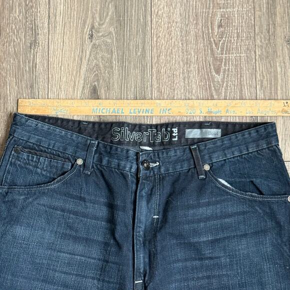 Vintage Levis SilverTab LTD jeans Boot cut size 38x32 dark washed skater - Picture 4 of 11